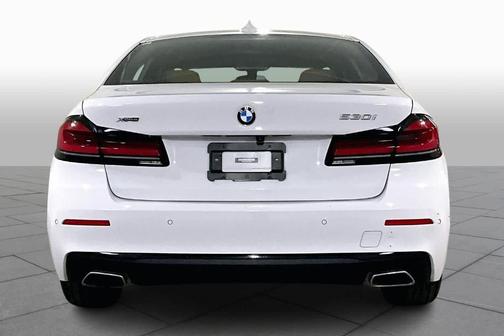 2023 BMW 530 i xDrive