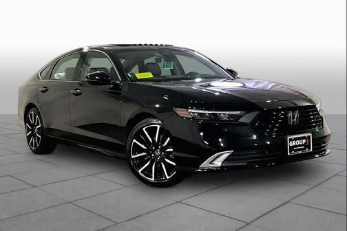 Crystal Black Pearl 2025 Honda Accord Hybrid Touring