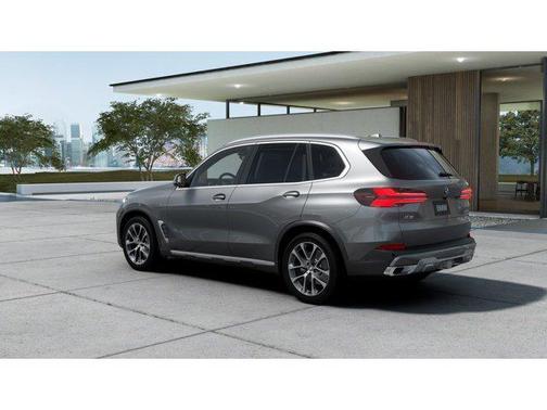 Skyscraper Grey Metallic 2026 BMW X5 xDrive40i