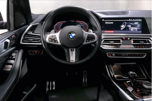 Photo 5 of 32 of 2019 BMW X7 xDrive50i