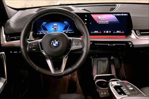 2025 BMW X2 xDrive28i