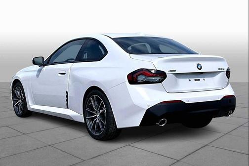 2025 BMW 230 i xDrive