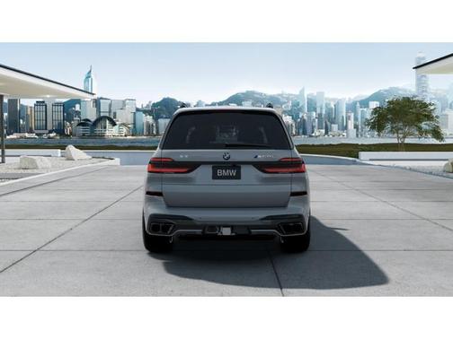 2026 BMW X7 M60i