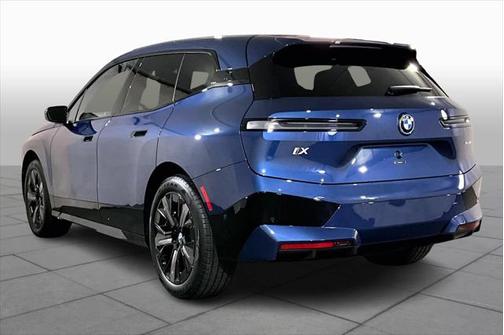 2025 BMW iX xDrive50