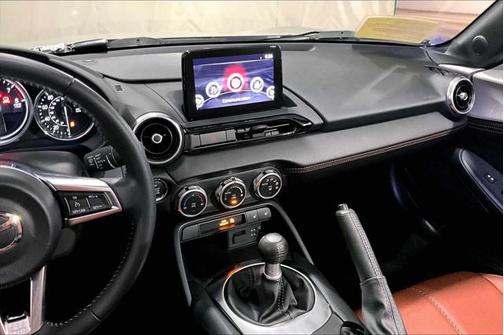 2022 Mazda MX-5 Miata Grand Touring