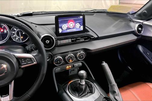 2022 Mazda MX-5 Miata Grand Touring