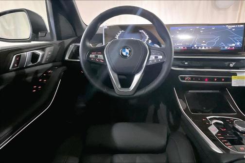 Gray Metallic 2026 BMW X5 xDrive40i