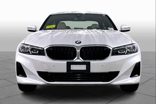 2023 BMW 330 i xDrive