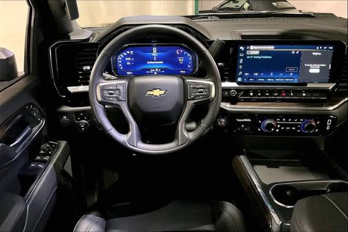 2025 Chevrolet Silverado 3500 LT