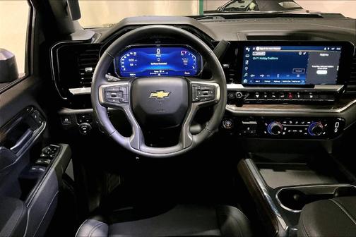 2025 Chevrolet Silverado 3500 LT