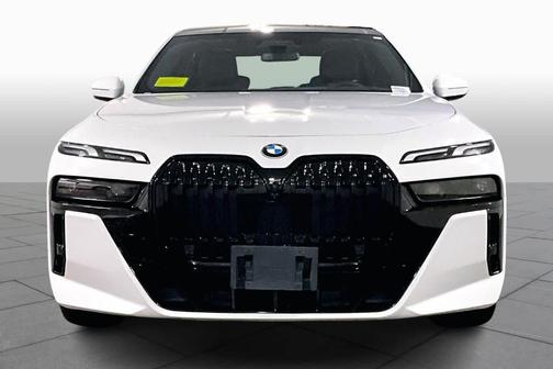 2023 BMW 760 760i xDrive