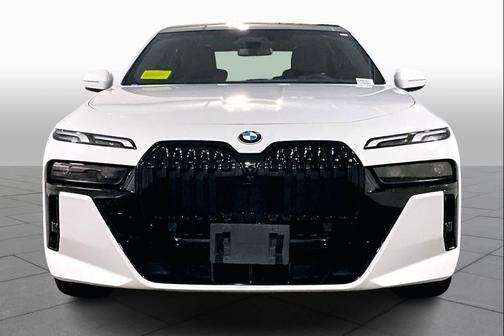 2023 BMW 760 760i xDrive