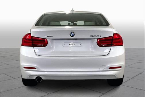 2018 BMW 320 i xDrive