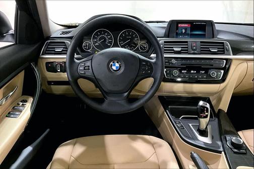 2018 BMW 320 i xDrive