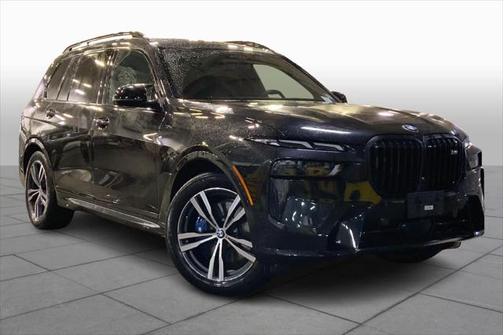 2024 BMW X7 M60i