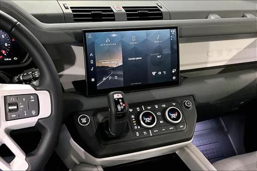 2025 Land Rover Defender P300