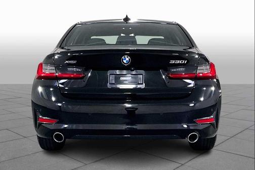 2020 BMW 330 i xDrive