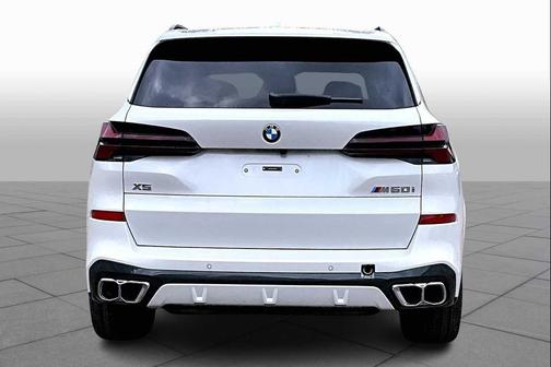 2026 BMW X5 M60i