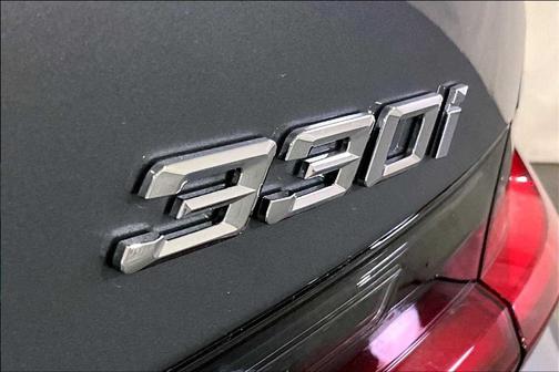 2025 BMW 330 i xDrive