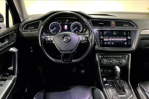2018 Volkswagen Tiguan 2.0T SEL Premium