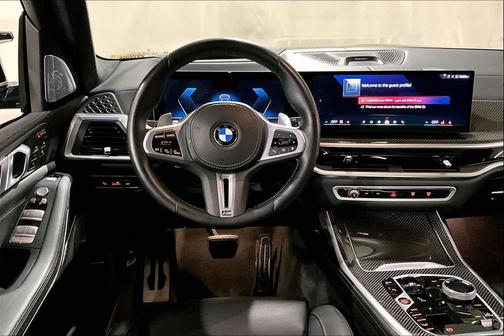 2024 BMW X7 M60i