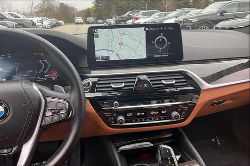 Alpine White 2023 BMW 530 i xDrive
