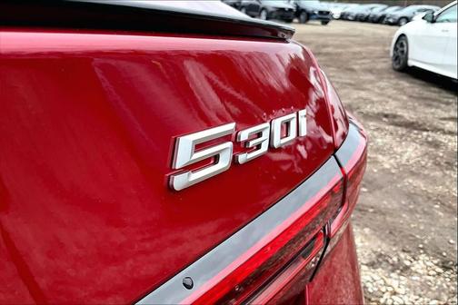 2026 BMW 530 i xDrive