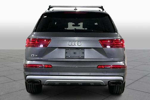 2019 Audi Q7 45 Premium Plus