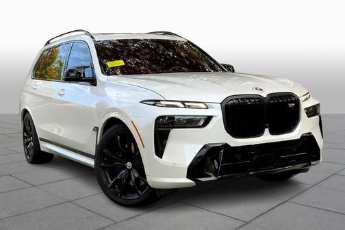 2024 BMW X7 M60i