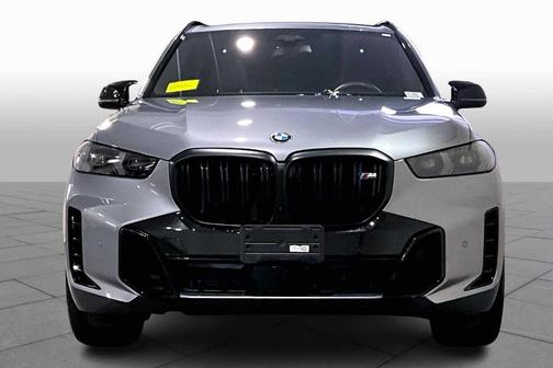 2025 BMW X5 M60i