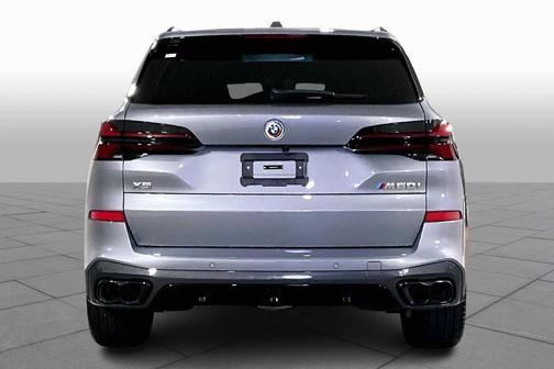 2025 BMW X5 M60i