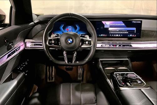 2024 BMW 740 i xDrive