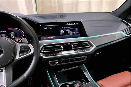 2022 BMW X5 M50i