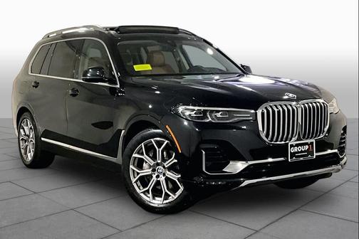 Black Sapphire Metallic 2022 BMW X7 xDrive40i