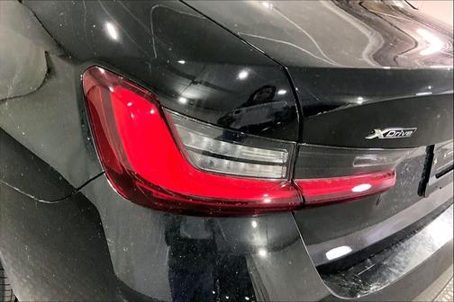 2026 BMW 330 I XDrive NA