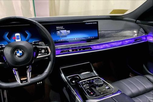 2024 BMW 740 i xDrive