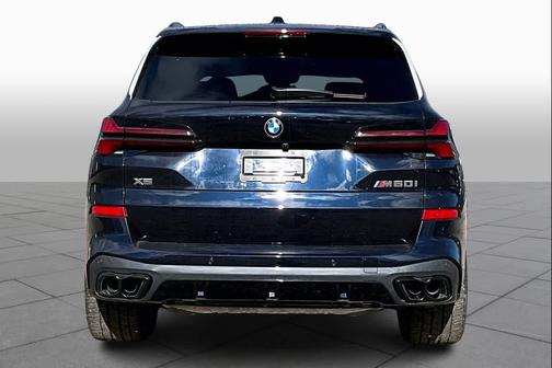 2026 BMW X5 M60i