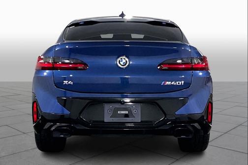 2024 BMW X4 M40i