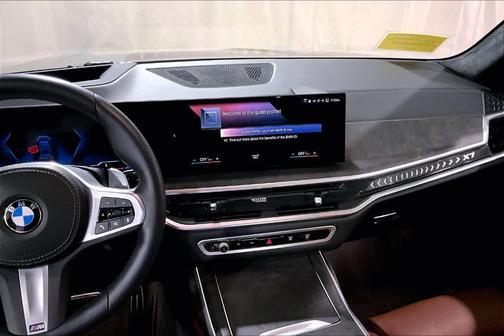 2023 BMW X7 xDrive40i