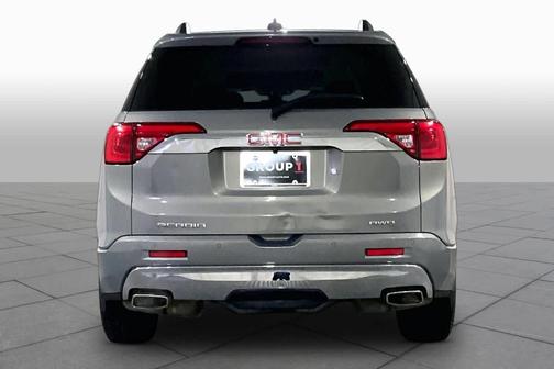 Pepperdust Metallic 2019 GMC Acadia Denali