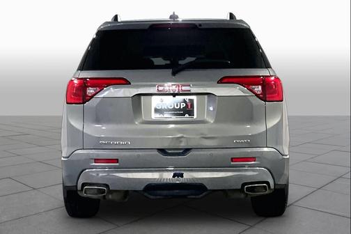 Pepperdust Metallic 2019 GMC Acadia Denali