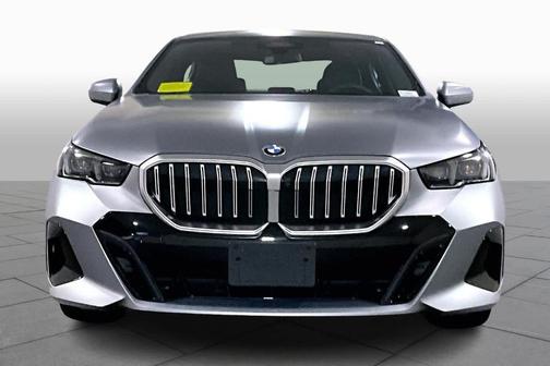 2024 BMW 540 i xDrive