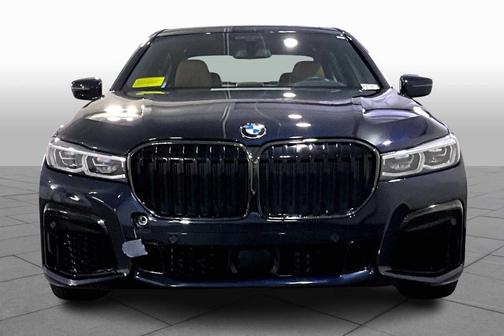 2022 BMW 750 i xDrive