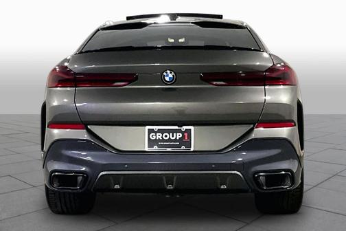 Manhattan Green Metallic 2026 BMW X6 xDrive40i