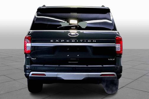 2022 Ford Expedition Max XLT