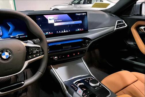 2025 BMW 230 i xDrive