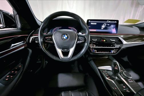 2023 BMW 530 i xDrive