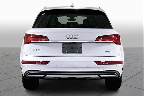 2023 Audi Q5 40 Premium