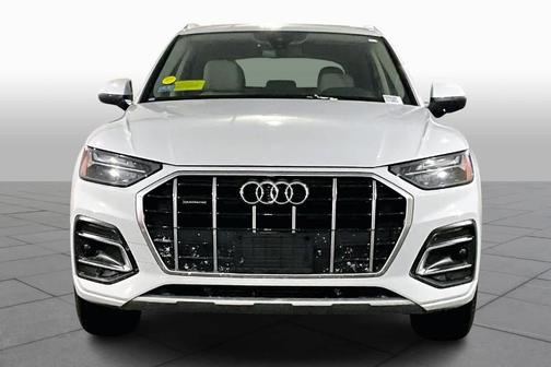 2023 Audi Q5 40 Premium