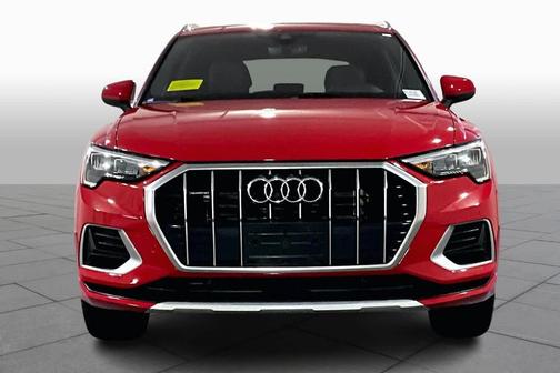 2022 Audi Q3 40 Premium